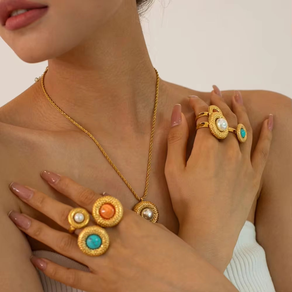 18K Gold Plated Texture Choker Jewelry Set Anniversary Romantic round Shell Pearl Stainless Steel Pendant Necklace My Store