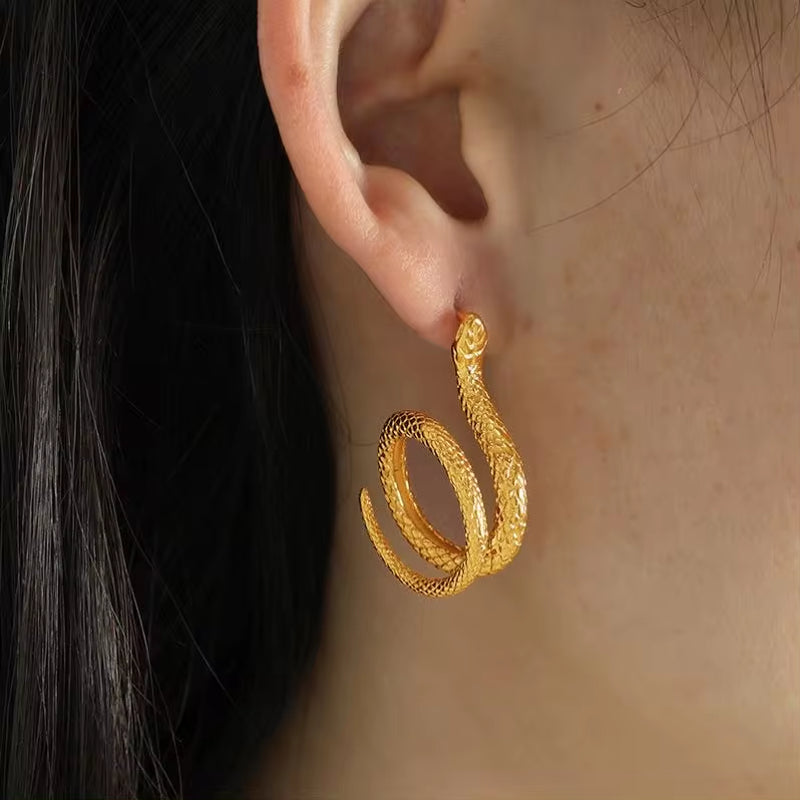 JEWELRY EH195 Korean Version of the Earrings Temperament Small Snake Hundred with Earrings Simple Gold-Plated 18K My Store