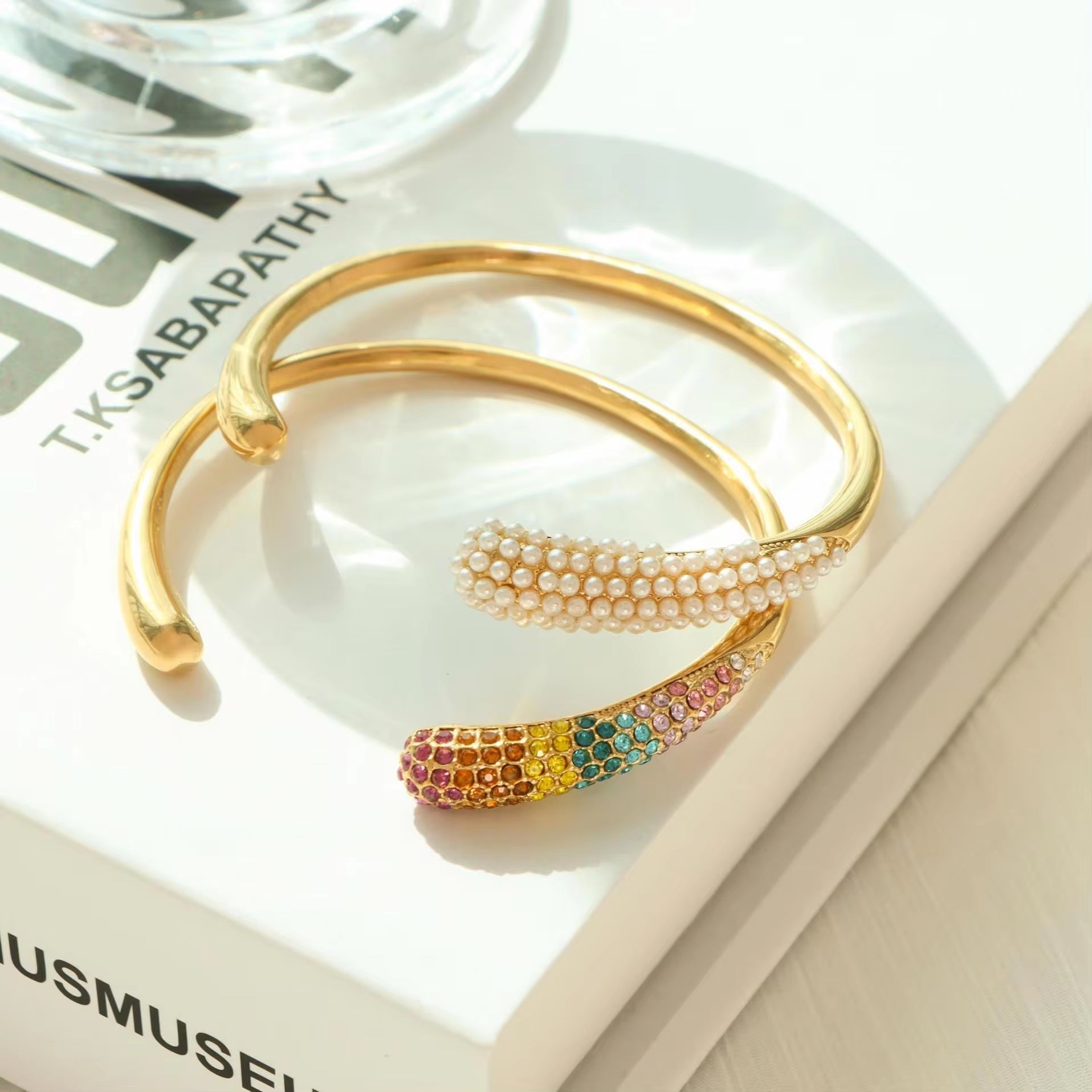 JEWELRY SZ25-6 Fashion Colorful Rhinestone Bracelet Senior Sense Imitation Pearl Bangle Stainless Steel Plated 18K Gold My Store