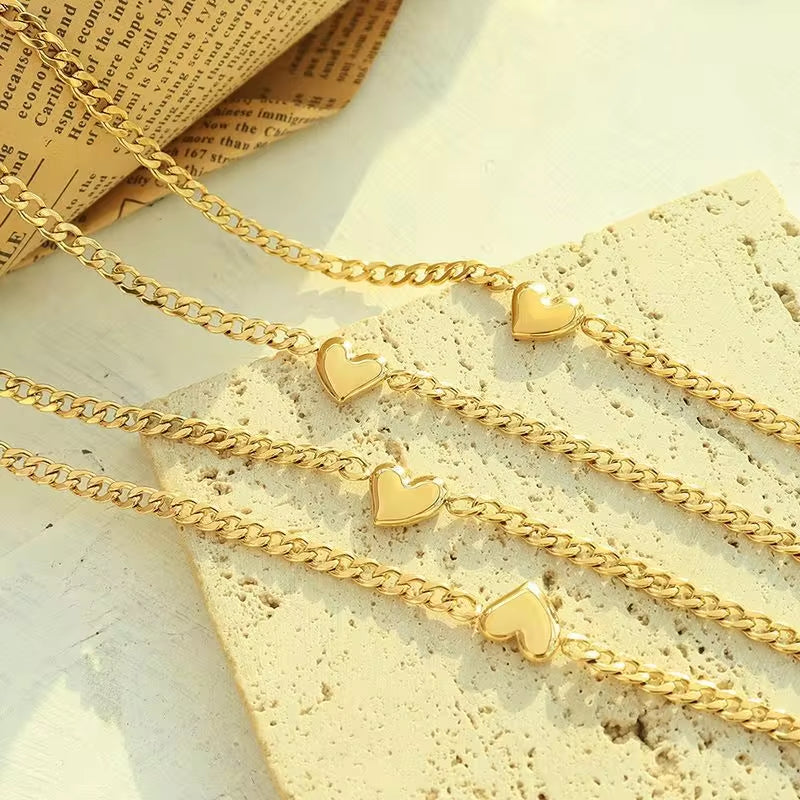 Trendy 18K Gold Plated Stainless Steel Jewelry Figaro Chain Link Cute Love Heart Necklace for Women My Store