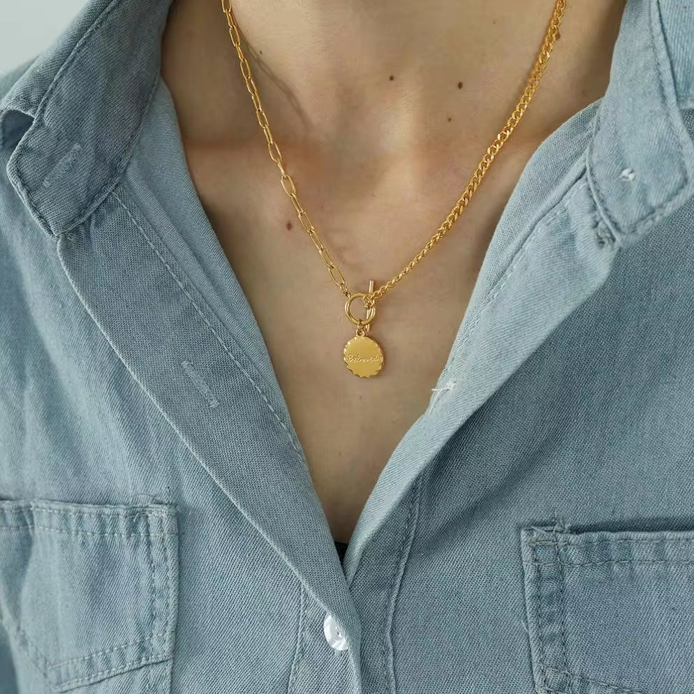 JEWELRY XL12 Wholesale OT Buckle round Plaque Necklace Women'S Alphabet Duplex Fashionable Collarbone Chain My Store