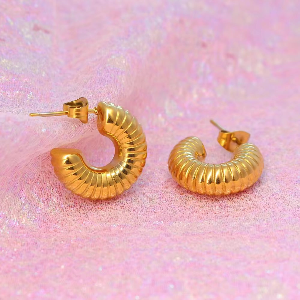 Y2K Trendy Chunky Vintage Boho Design Light Weight Large Wide Hollow Gold Plated Dome Chunky Hoop Earrings My Store