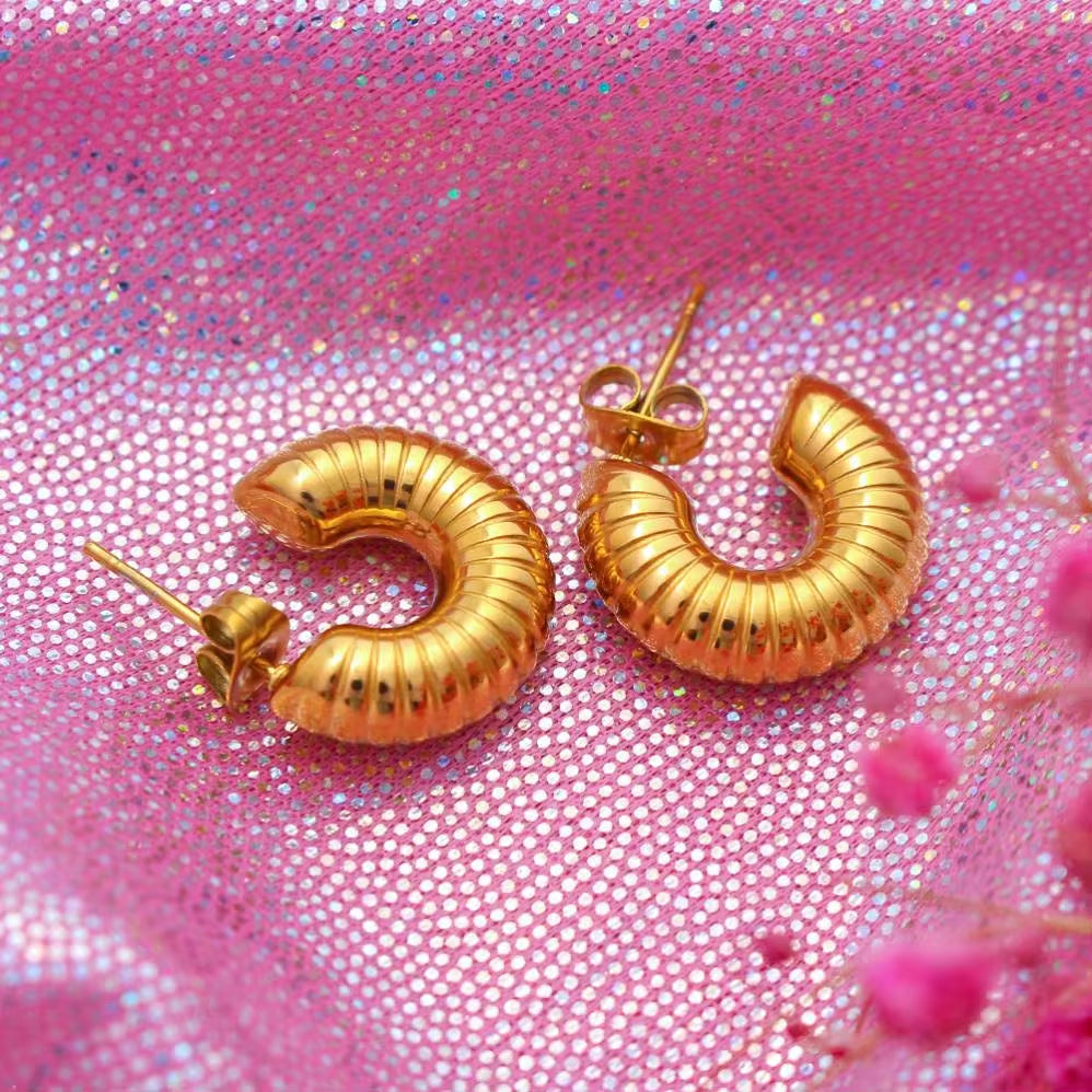 Y2K Trendy Chunky Vintage Boho Design Light Weight Large Wide Hollow Gold Plated Dome Chunky Hoop Earrings My Store