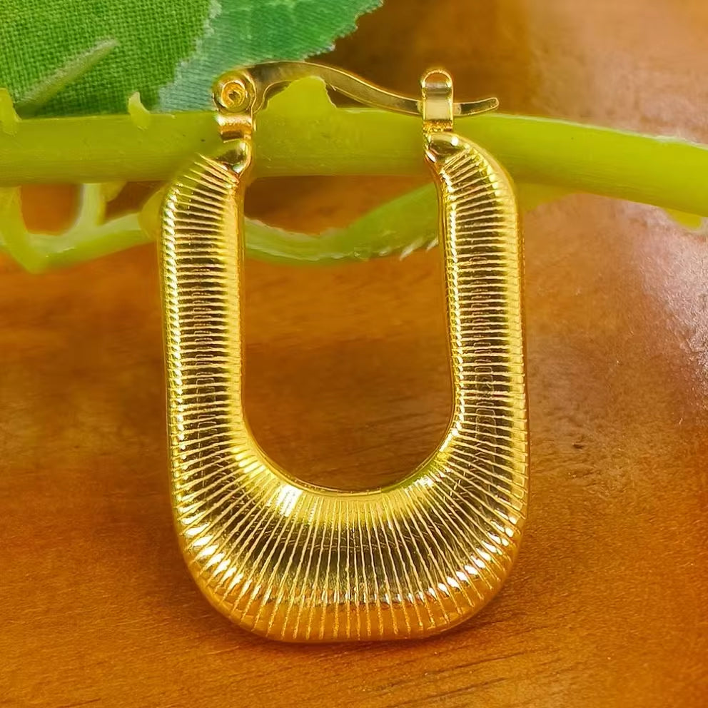 Square Chunky Hoop Earrings Letter Huggies 18K Gold Plated Earrings Delicate Minimalist Stainless Steel Jewelry 2024 My Store