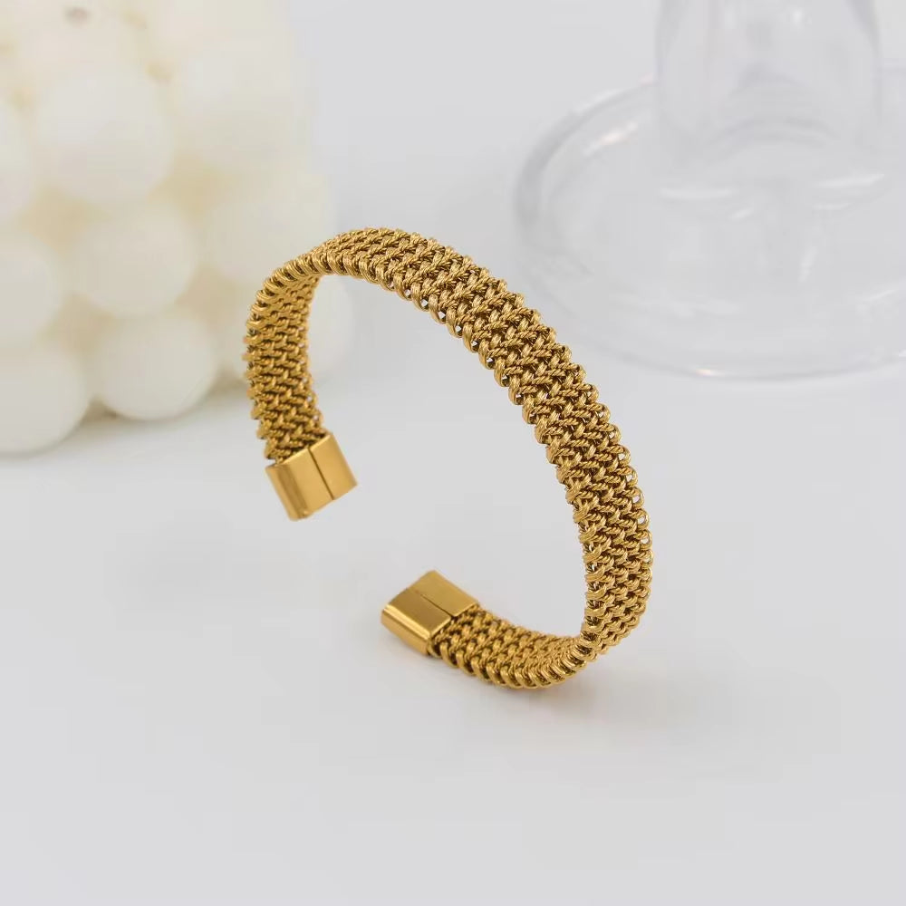 Customized Trendy Stainless Steel Inlaid Open Bracelet Gold Cuff Bangle 18K Gold PVD Plated Stainless Steel Bracelet My Store