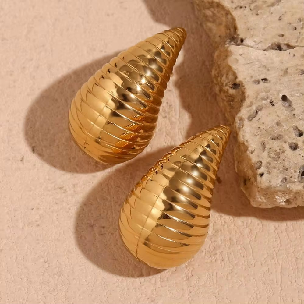 Spring Fashion Medium Hollow Water Drop Stud Earrings 18K Gold Plated Stainless Steel Jewelry Gift for Women My Store