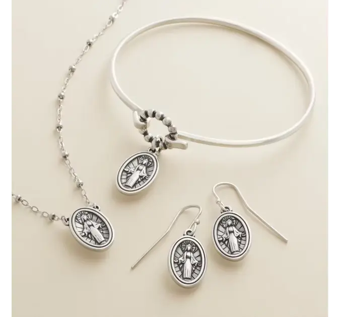 Virgin Mary Hook-On Bracelet James Avery