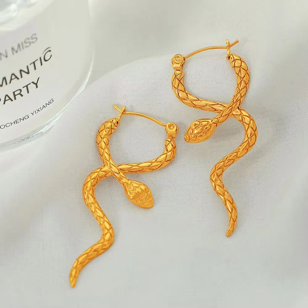 JEWELRY EH94 Factory Hot Sale Snake Cross over Surround Earrings Temperament Earrings 18K Gold Plated My Store