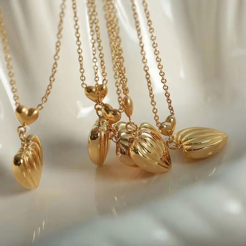 JEWELRY XL03 French Love Heart Peach Heart Striped Collarbone Chain Plated with 18K Gold Stainless Steel Necklace My Store