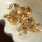 JEWELRY EH03 Factory Supply Hong Kong Style Simple Earrings Unique Striped C-Ring Earrings My Store