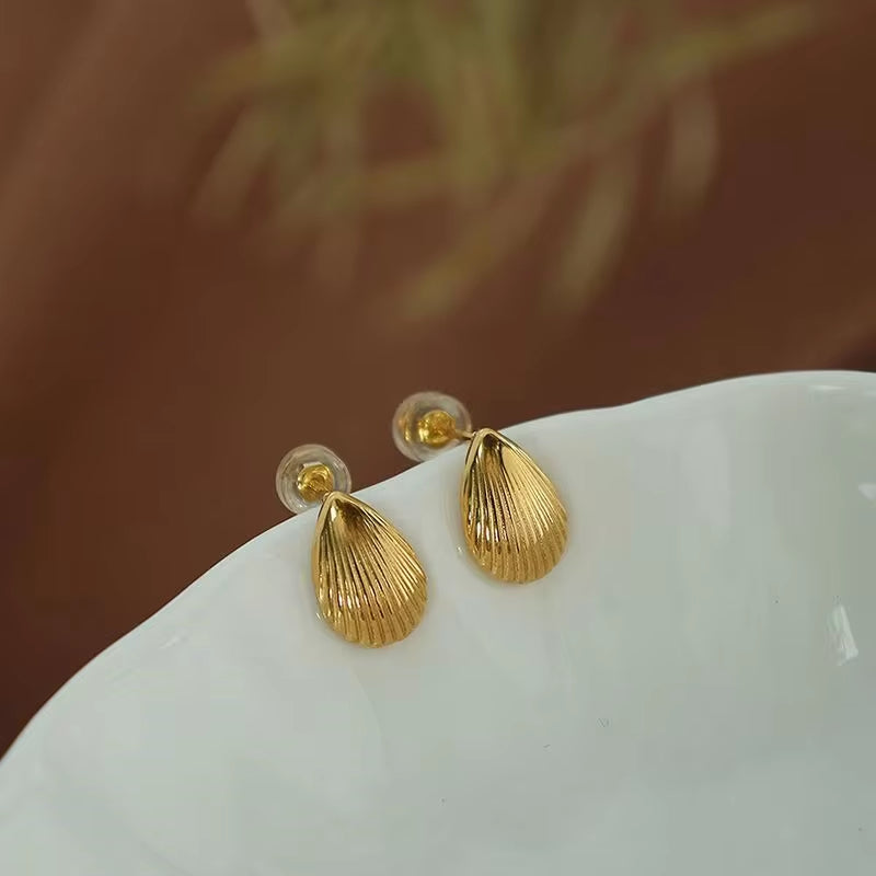 JEWELRY EH20 Factory Hot Sale Vintage Shell Striped Earrings Versatile Stud Earrings My Store