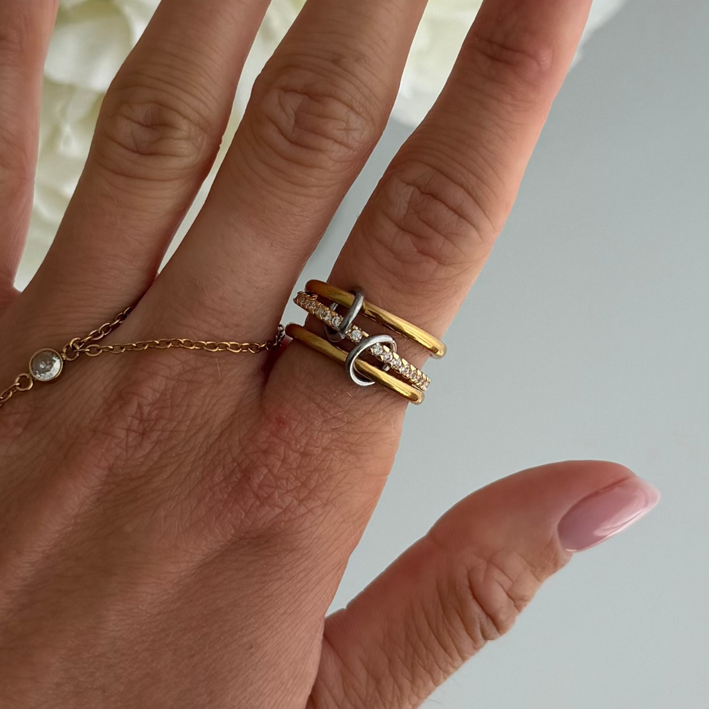 Opposites Attract Ring Nicole