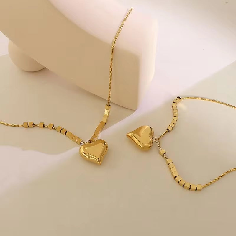 Dainty 18K Real 18K Gold Plated Stainless Steel Accessories Snake Bone Chain Heart Pendant Necklace for Women My Store