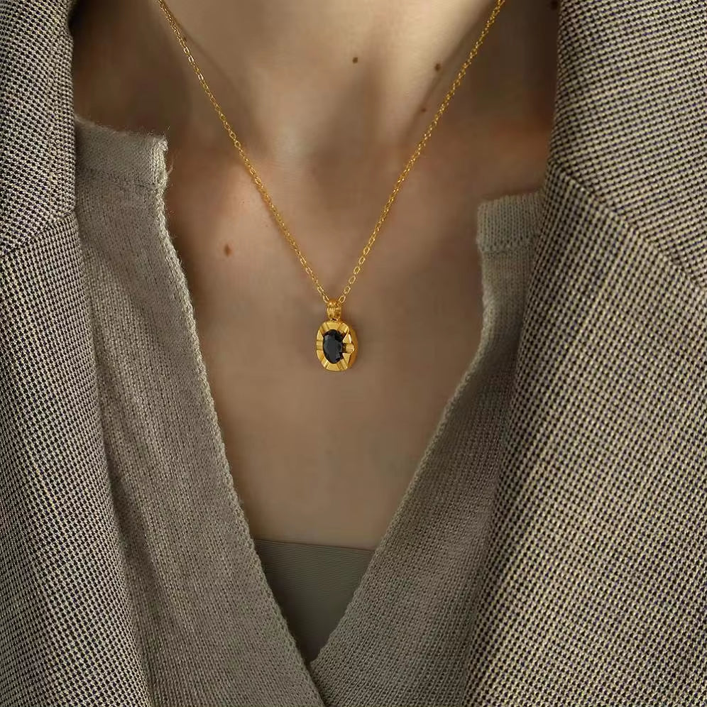 JEWELRY XL22 French Midnight Black Tea Collarbone Chain Black Zirconia Oval Engraved Stainless Steel Necklace My Store