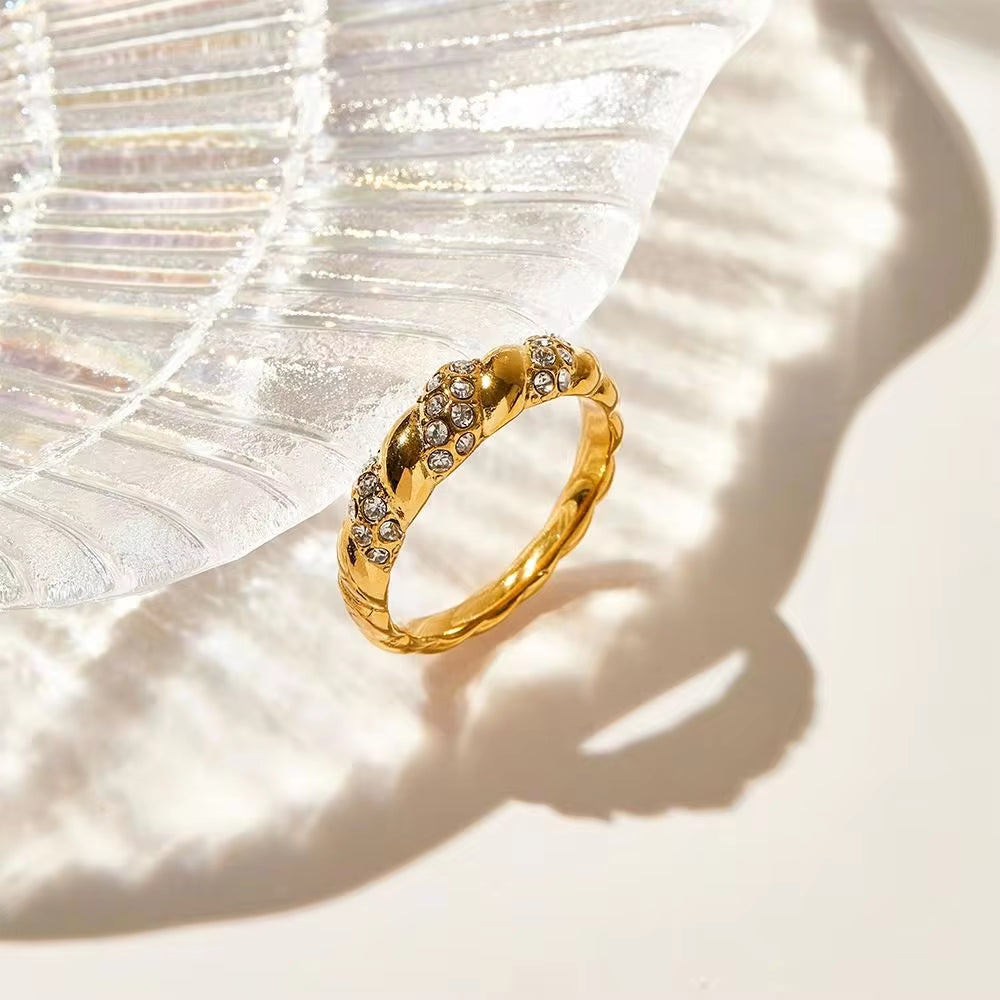 Exquisite Shiny Zircon Paved Croissant Ring Luxury Stylish Trendy Jewelry Twisted Statement Stainless Steel Rings for Women My Store