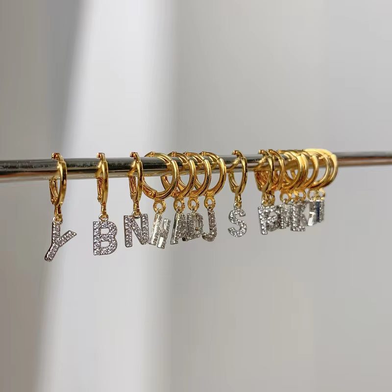 26 English Letters Diamond Earring Personalized Initial Earrings for Girls Brass Plated 18K Real Gold round Ear Clip Jewelry My Store