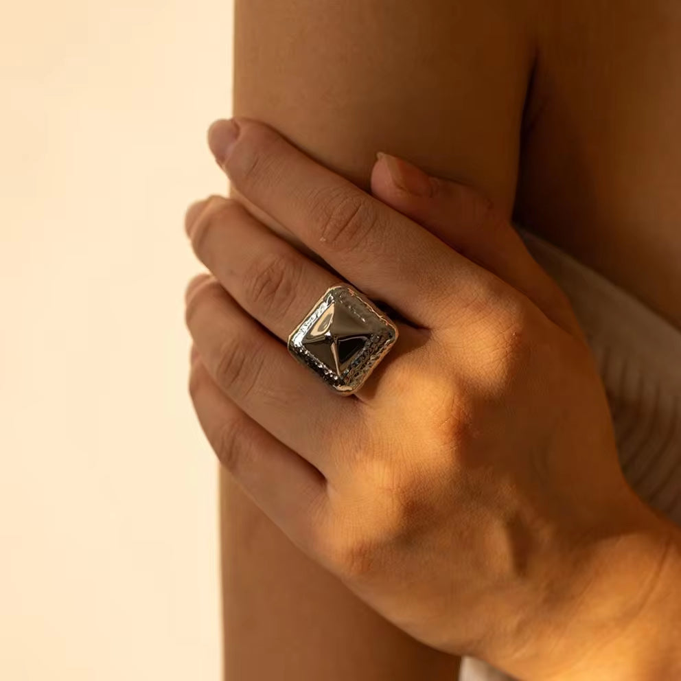 Stainless Steel Silver PVD Plated Geometric Fashion Jewelry Rivet Finger Ring Minimalist Jewelry My Store