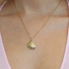 Dream Shell Necklace Karati