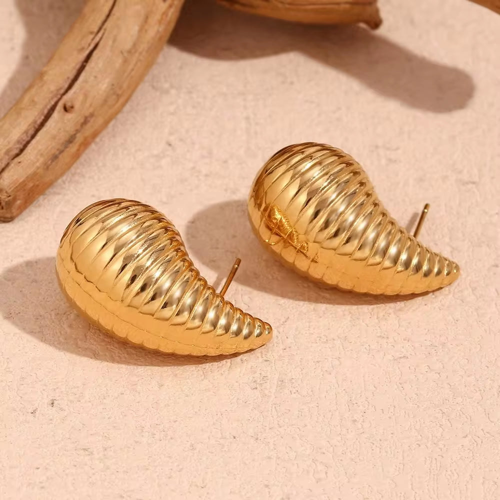 Spring Fashion Medium Hollow Water Drop Stud Earrings 18K Gold Plated Stainless Steel Jewelry Gift for Women My Store
