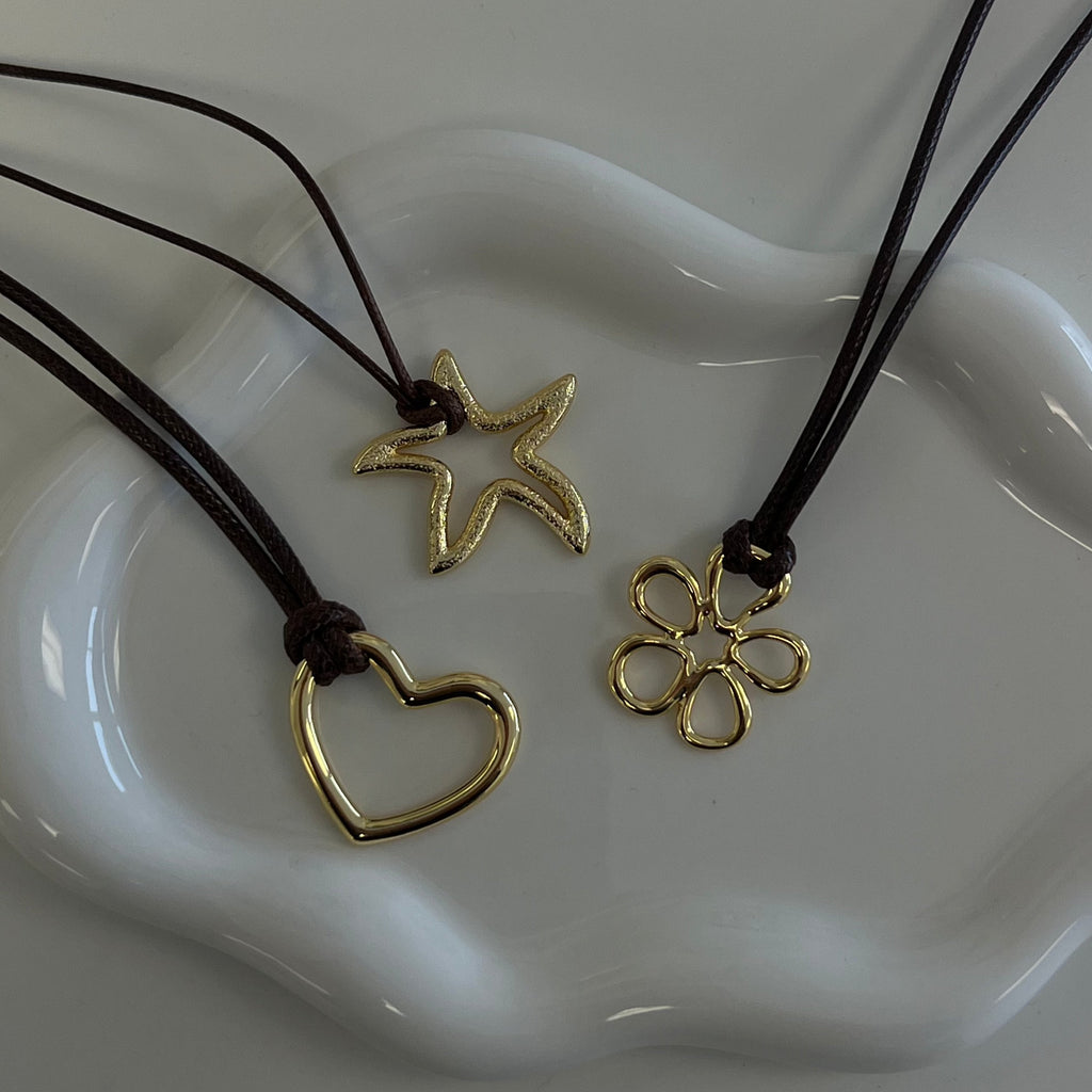 Bora Bora Necklace Lee