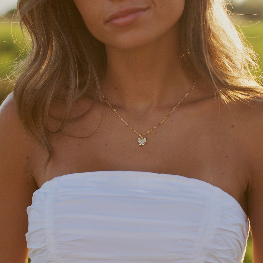 Butterfly Kisses Necklace Lee