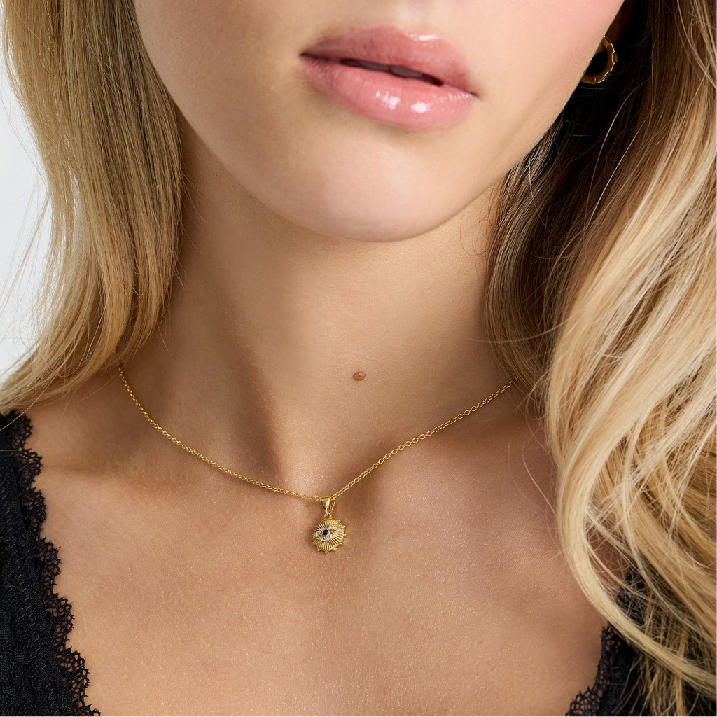 Radiant Eye Necklace Lee