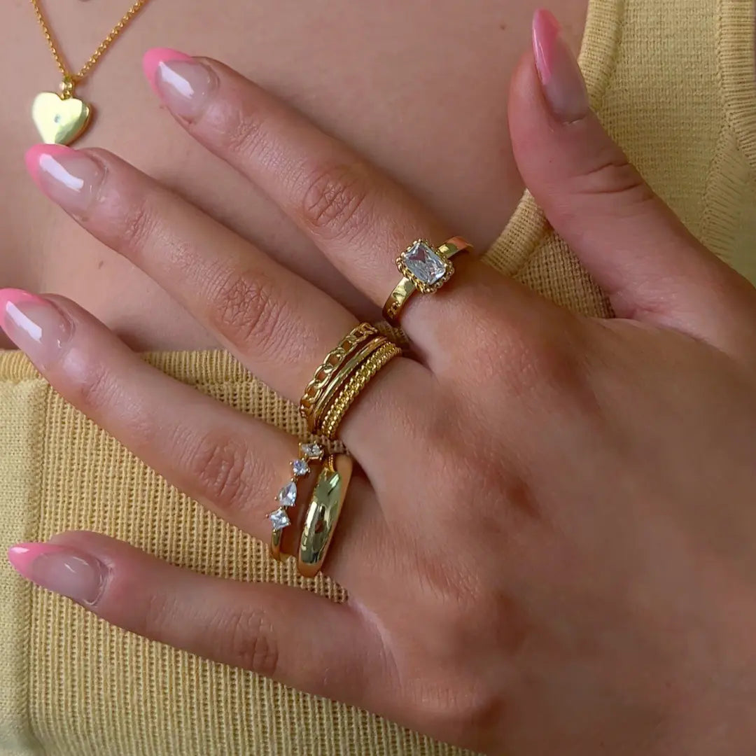 Chain Reaction Ring Lee