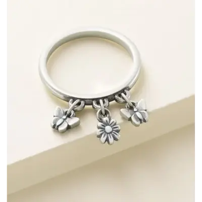 Daisy and Butterflies Dangle Ring James Avery
