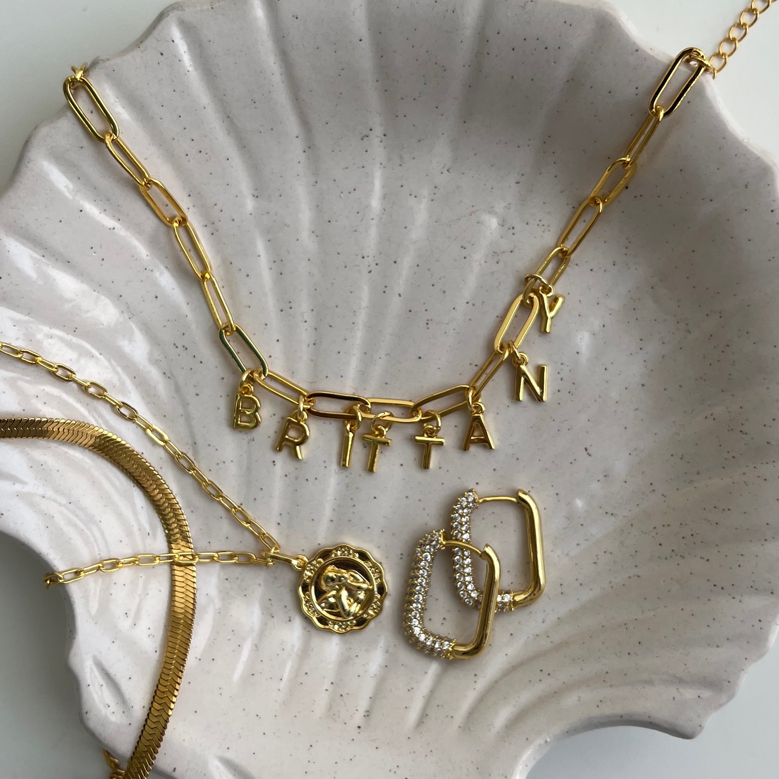 Custom/Personalized Link Letter Necklace Lee