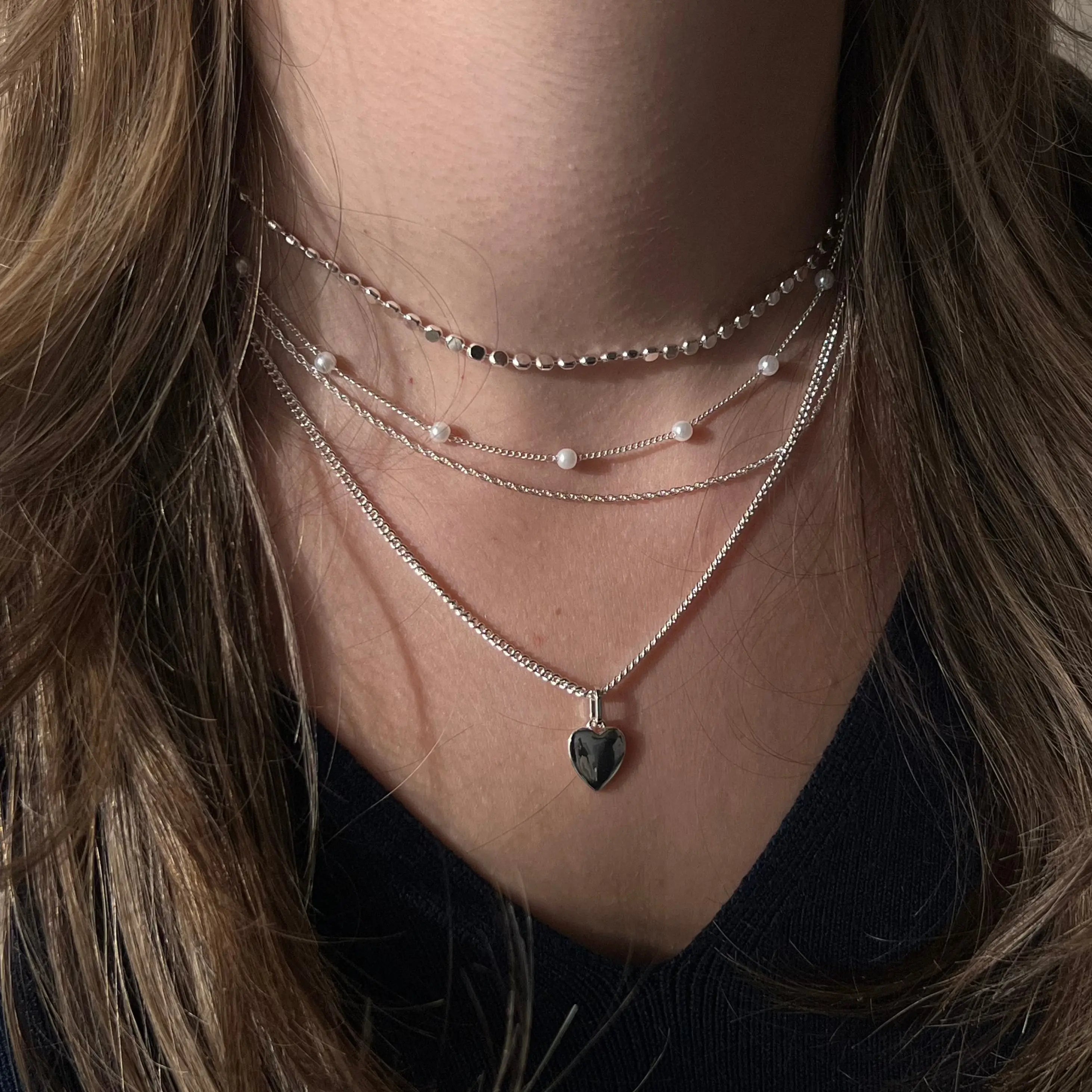 Heartless Necklace Lee