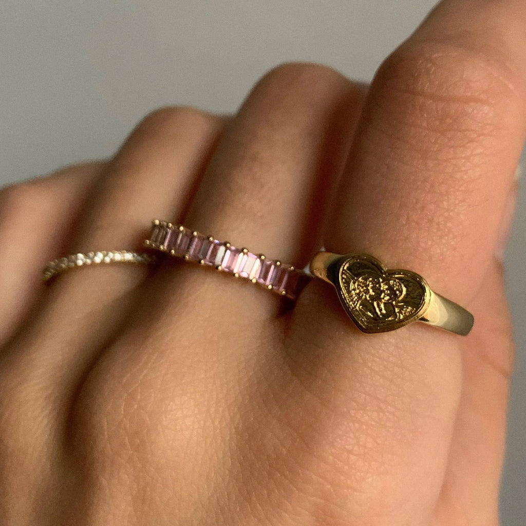 Heavenly Kiss Ring Lee