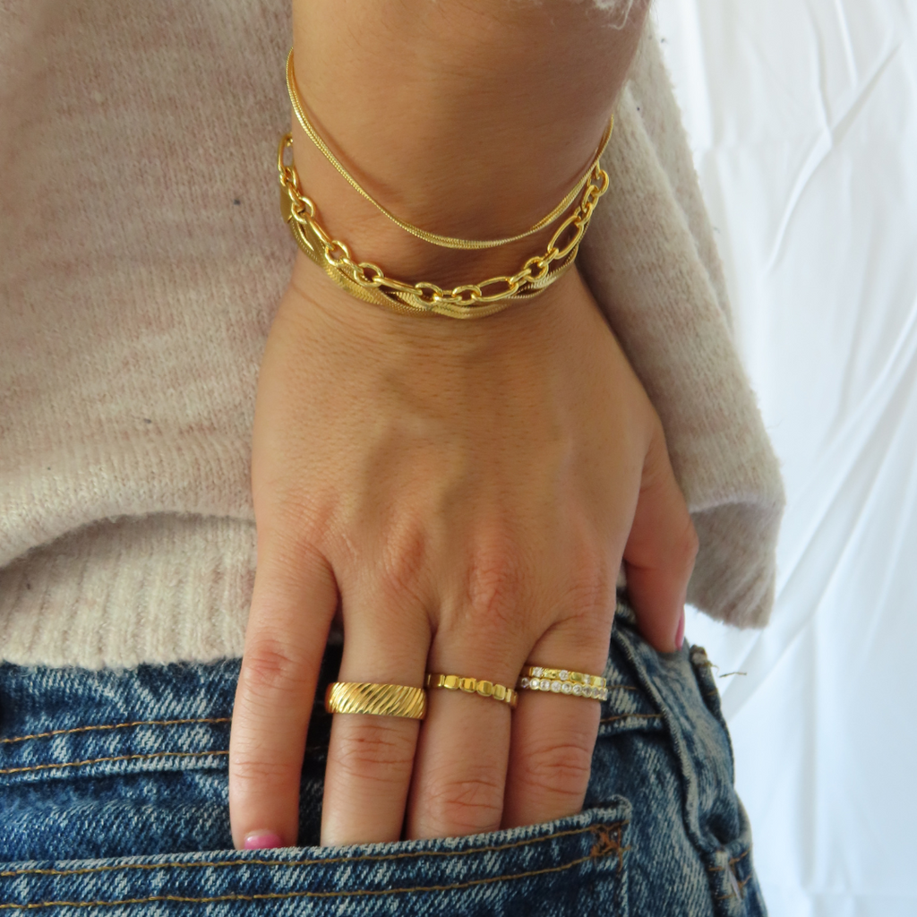 Hollywood Ring Jesse