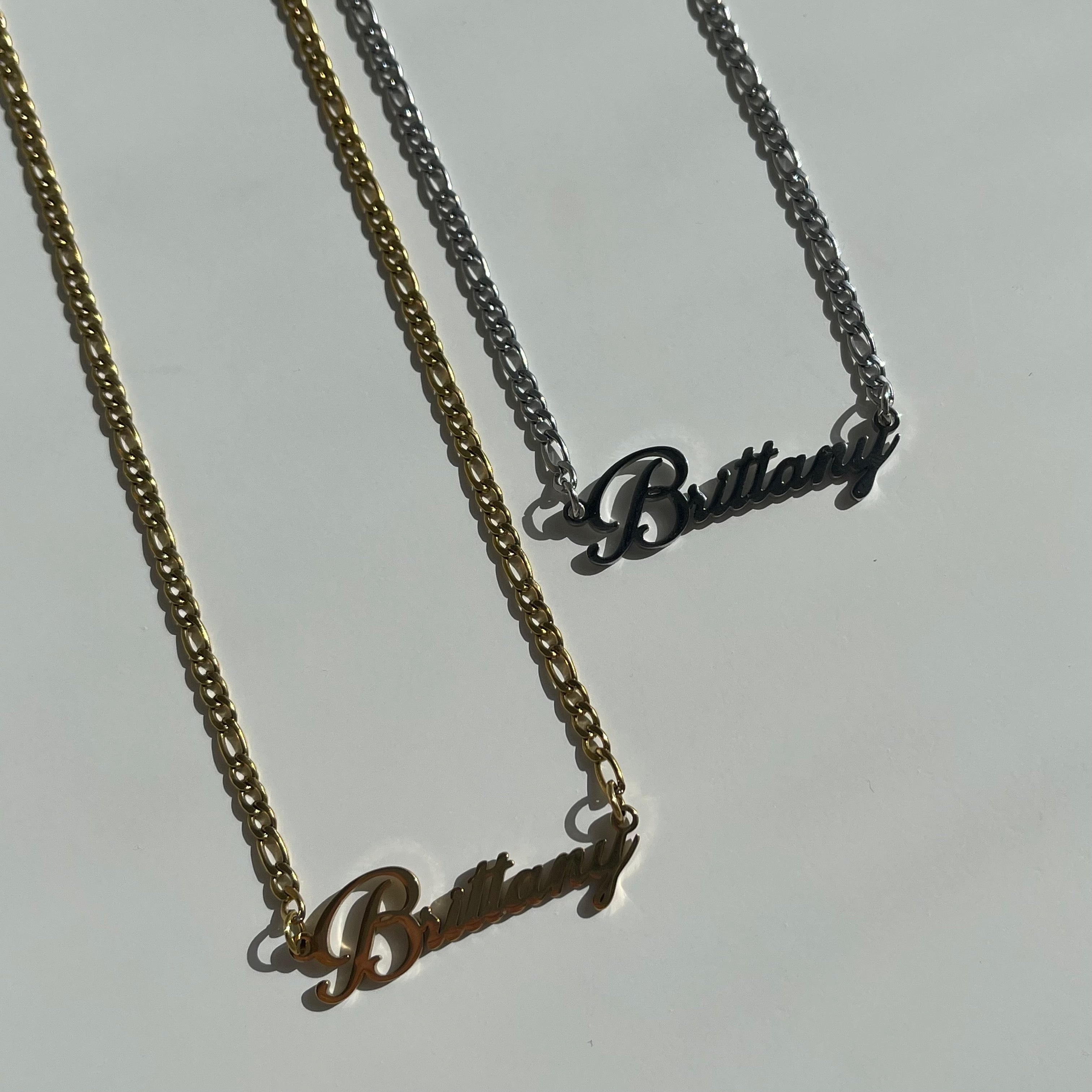 Custom/Personalized Nameplate Figaro Necklace Lee