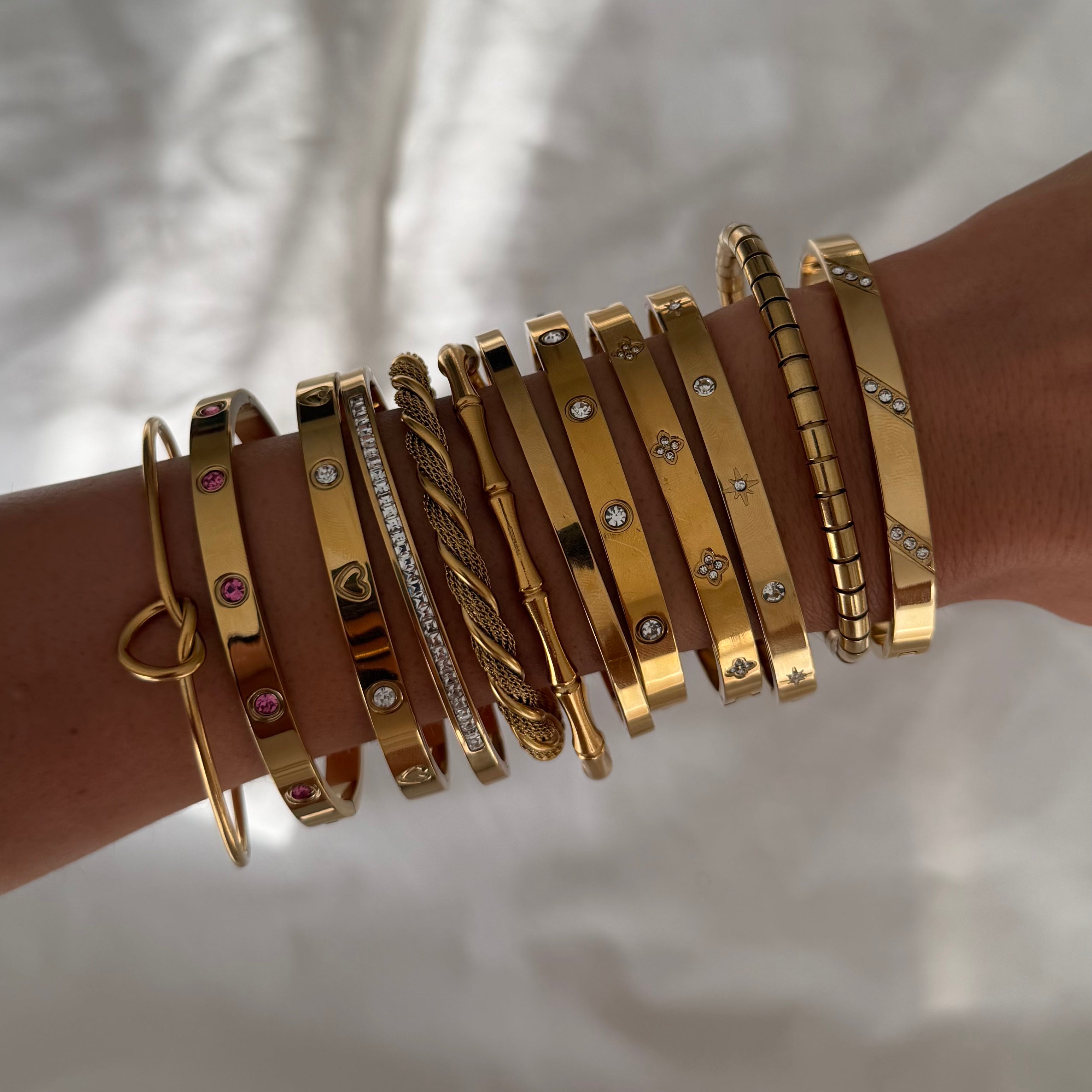 It-Girl Status Tennis Bangle Alice