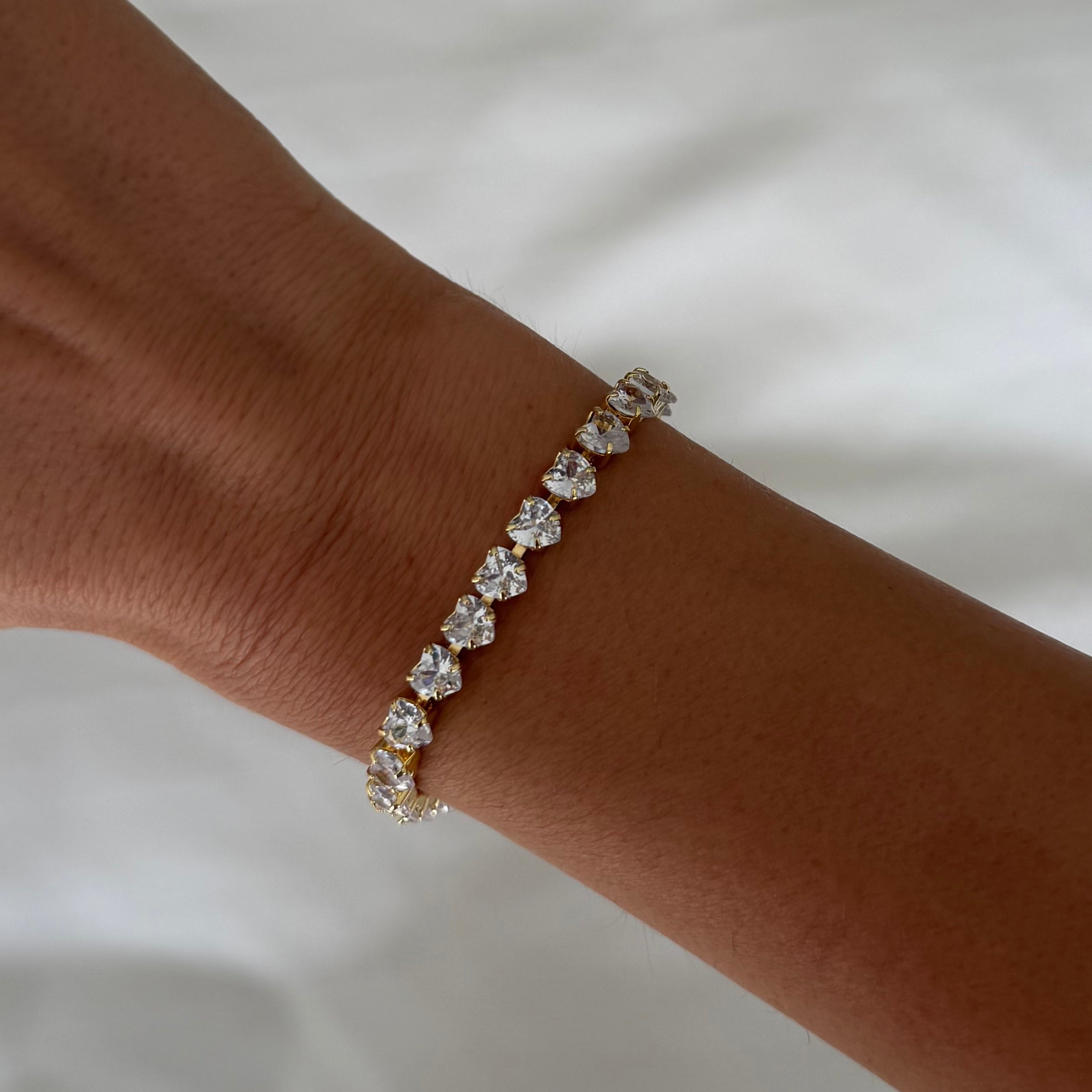 Fergie Heart Tennis Bracelet Nicole