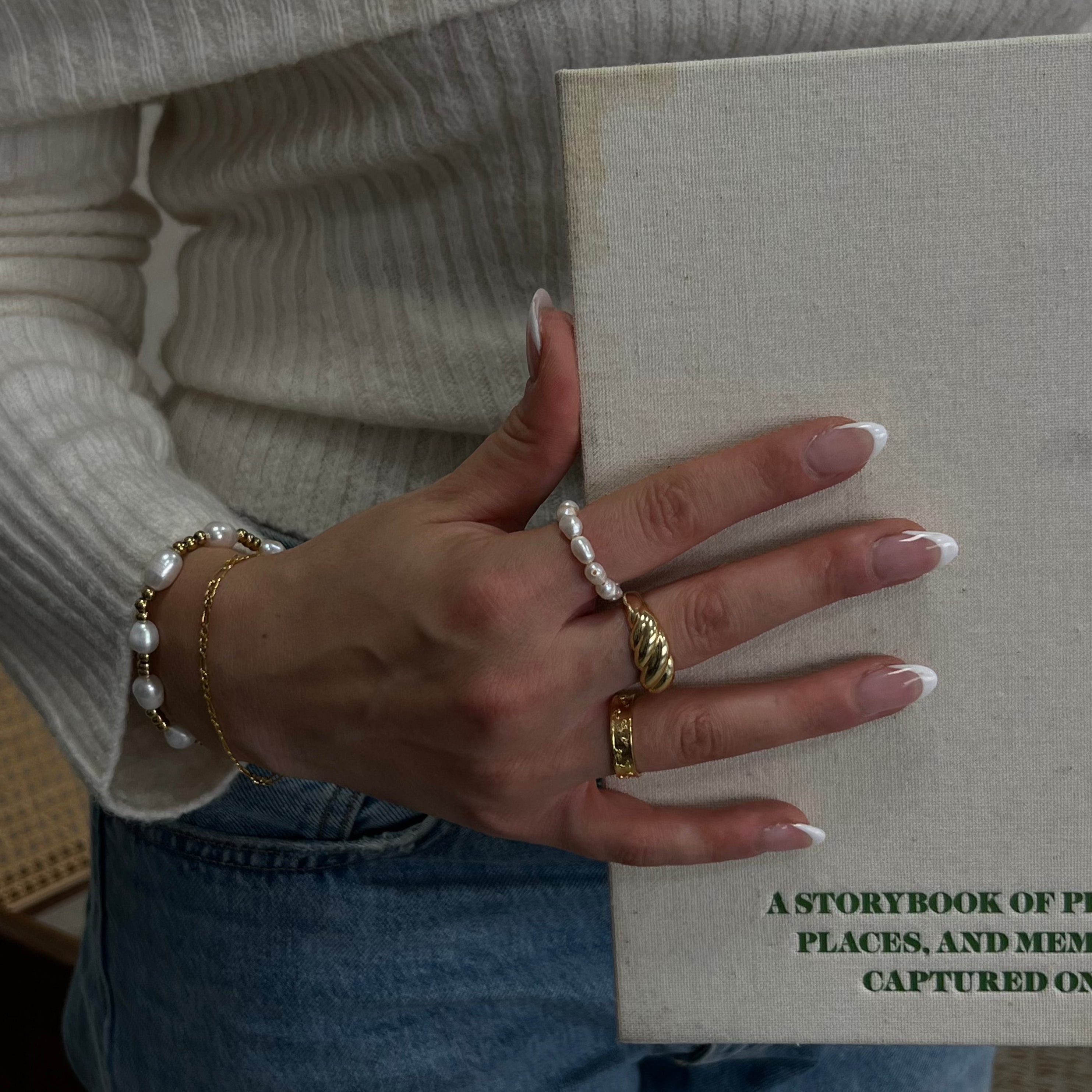 Tropicana Bracelet Lee