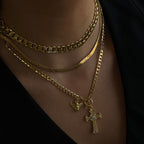 She's An Angel Necklace Lee