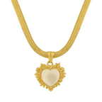 The Monroe Necklace Lee