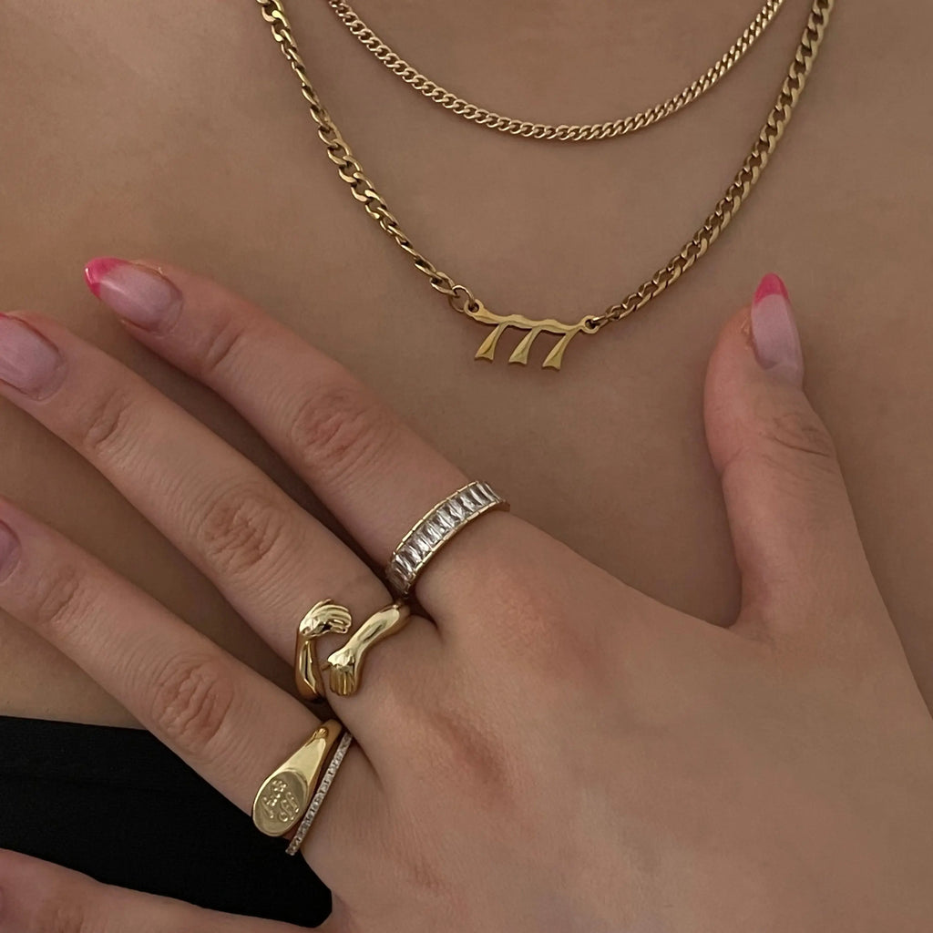 Leave Me Alone Ring Lee