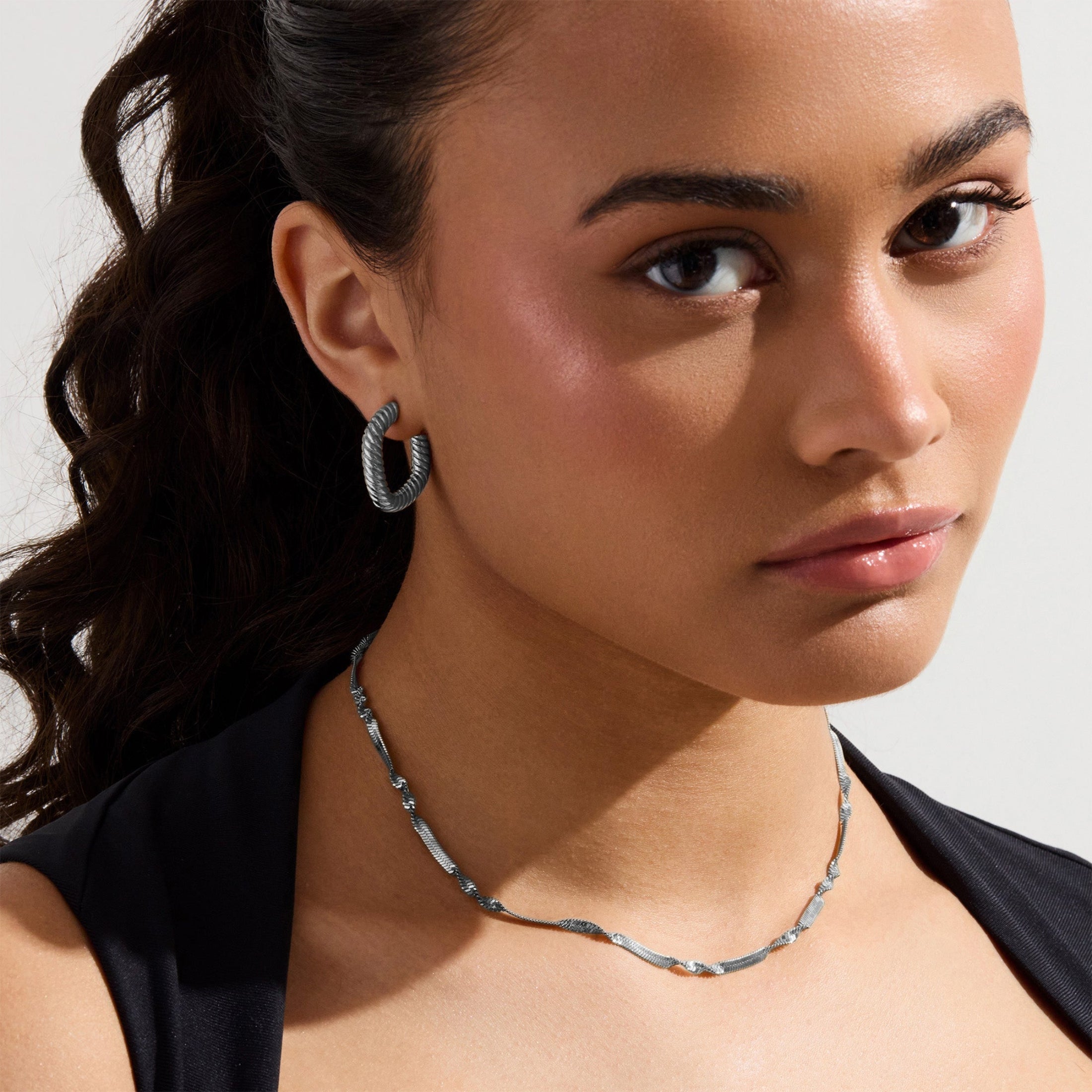 Twisted Luxe Necklace Angel