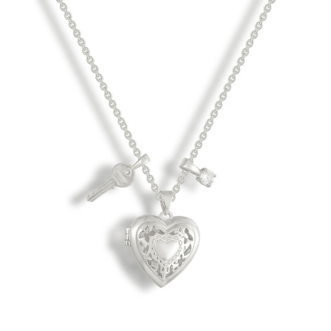Love on Lock Necklace Lee