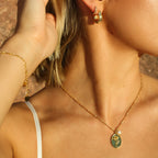 Loves Me, Loves Me Not Necklace Lee