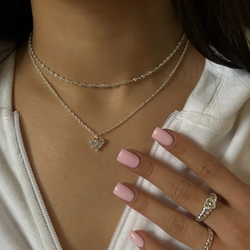 Modern Love Necklace Lee