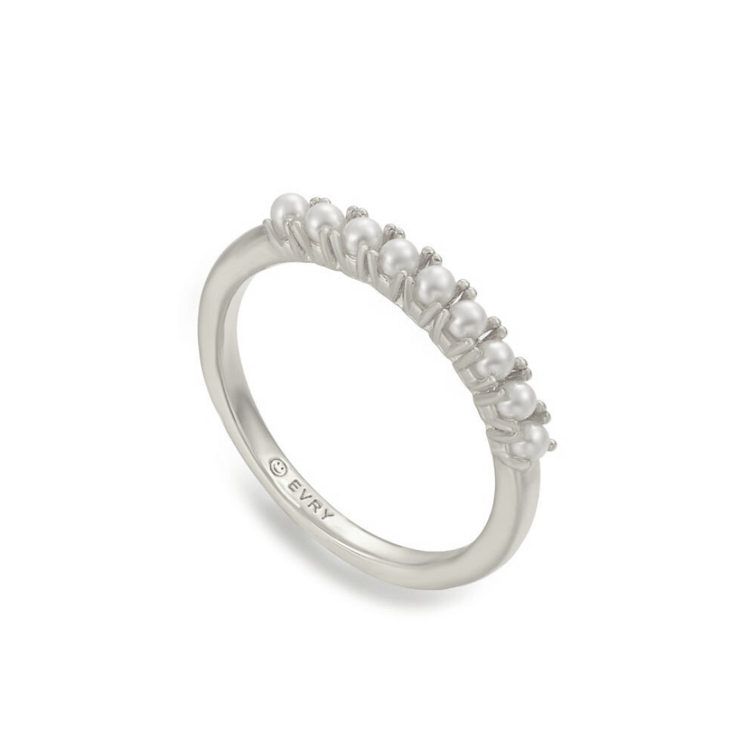 Pearly Girl Ring Lee