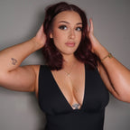 Pearly Yours Necklace Lee