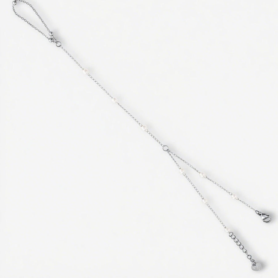 Sarah Hand Chain Alice