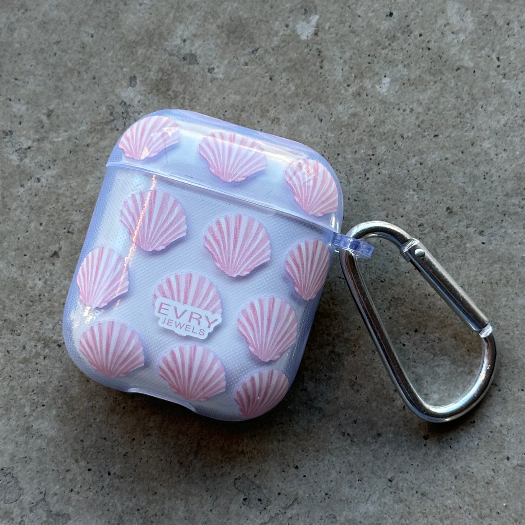 Shelly AirPod Case Lee