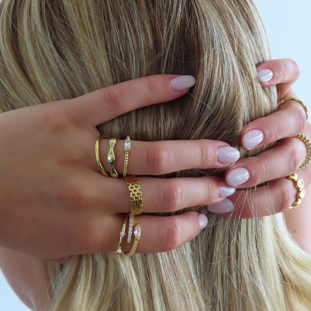 Shimmering Snake Ring Lee