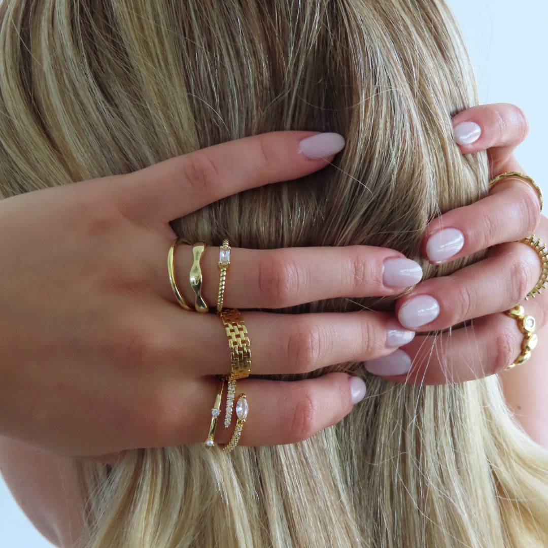 Shimmering Snake Ring Lee