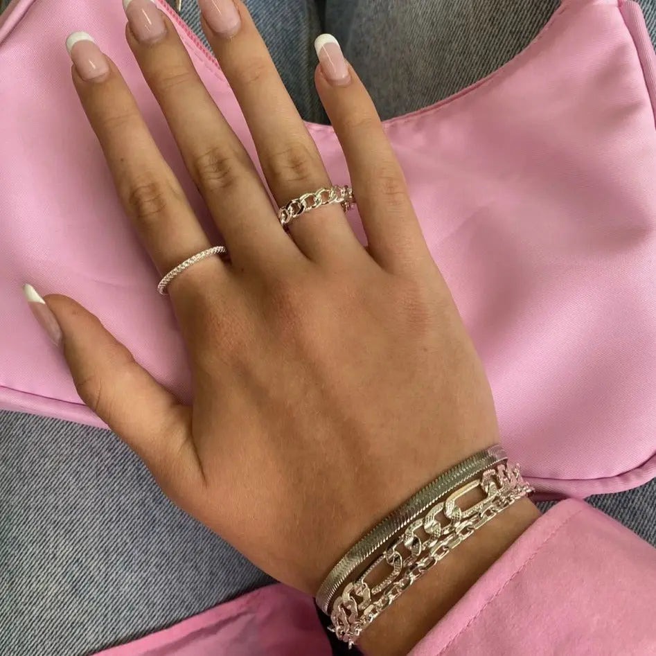 Shining Snake Bracelet Lee